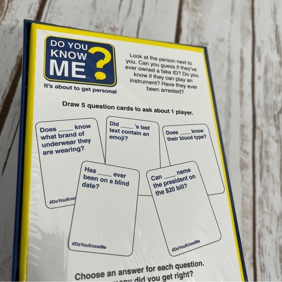 Do You Know Me? Game NEw Party Game - Picture 5 of 7